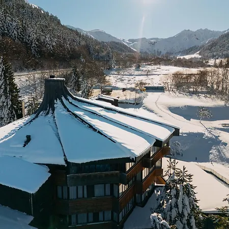 Village Club Mileade База отдыха 3*